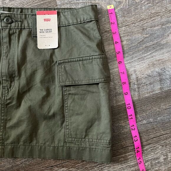 Levi's '94 Cargo Twill Mini Skirt- Size 33 - Picture 5 of 7